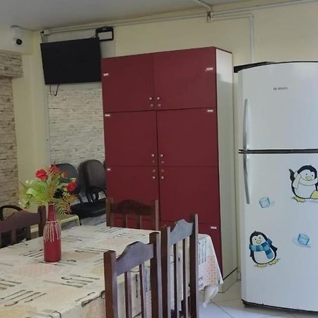 Hostel Em Brusque - Para Quem Busca Economia - Otima Localizacao Esterno foto