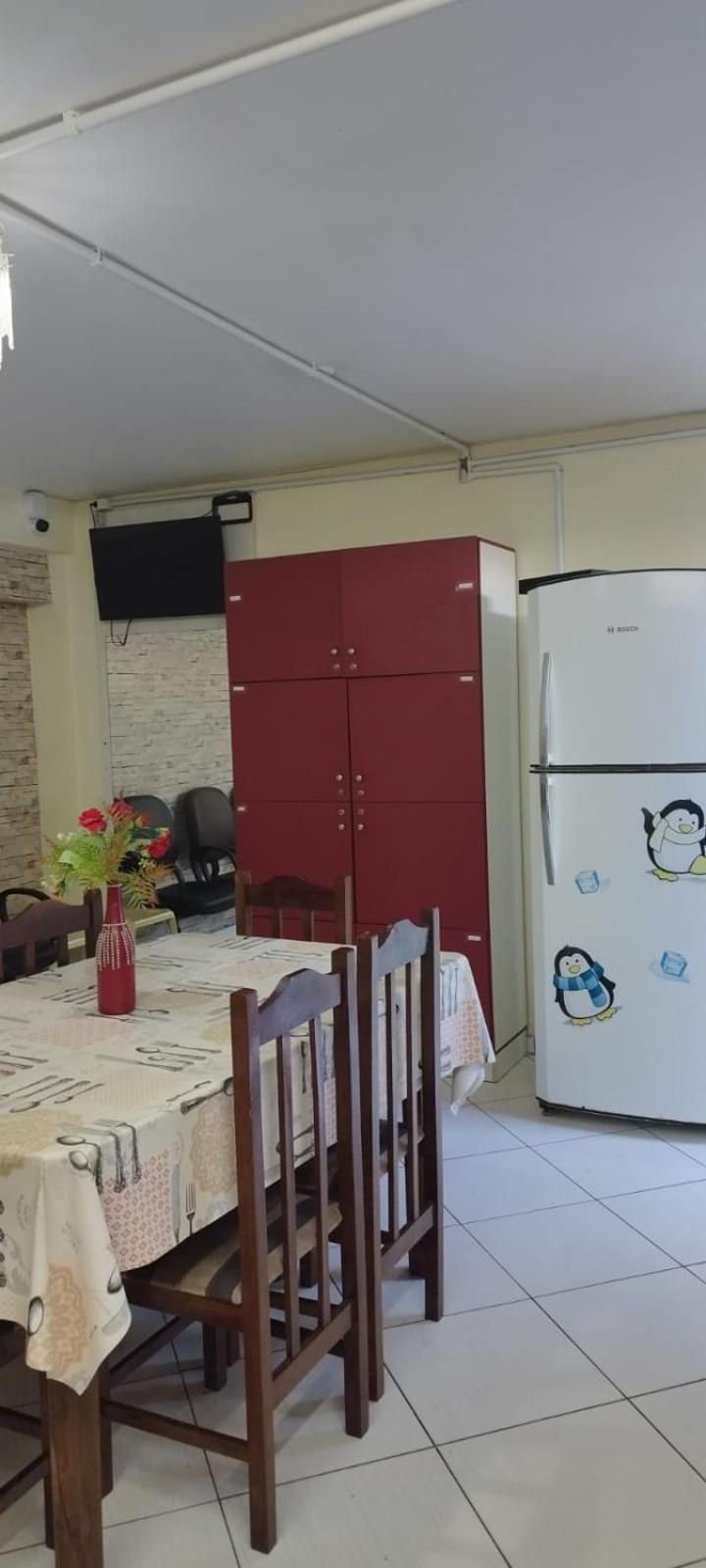 Hostel Em Brusque - Para Quem Busca Economia - Otima Localizacao Esterno foto